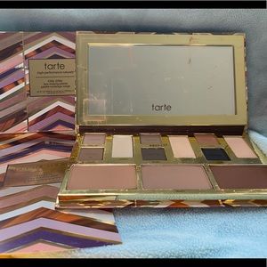 Tarte Clay Play face shaping palette